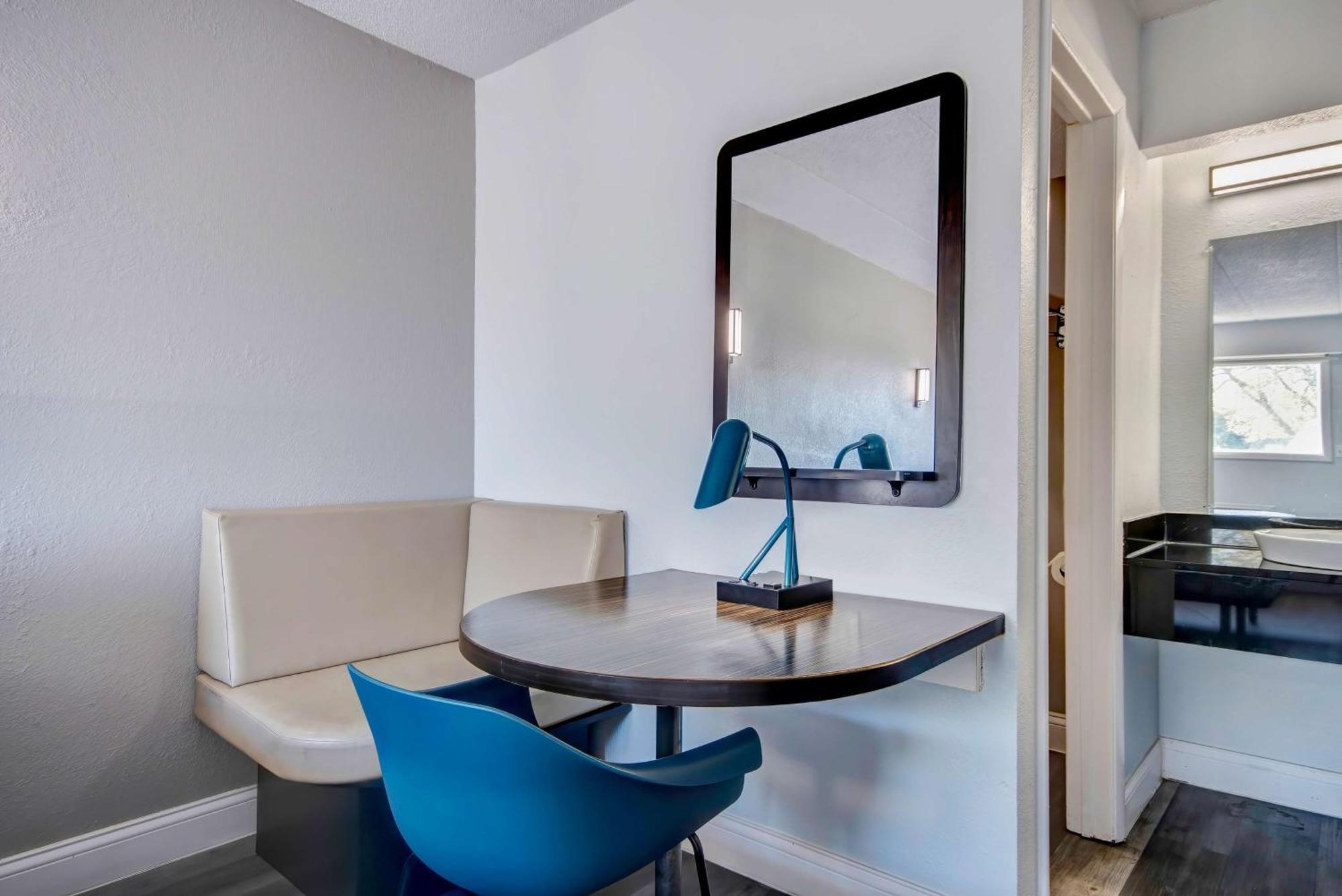 Motel 6 Columbus Oh - Osu North Ngoại thất bức ảnh